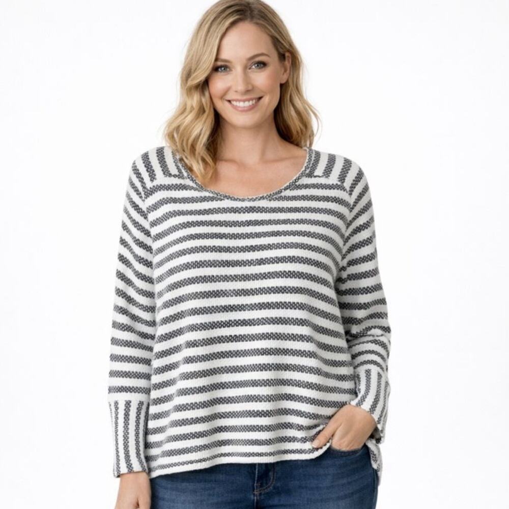 Vince Camuto | Textured Striped Sweater Top Long Sleeves Casual Black White XL